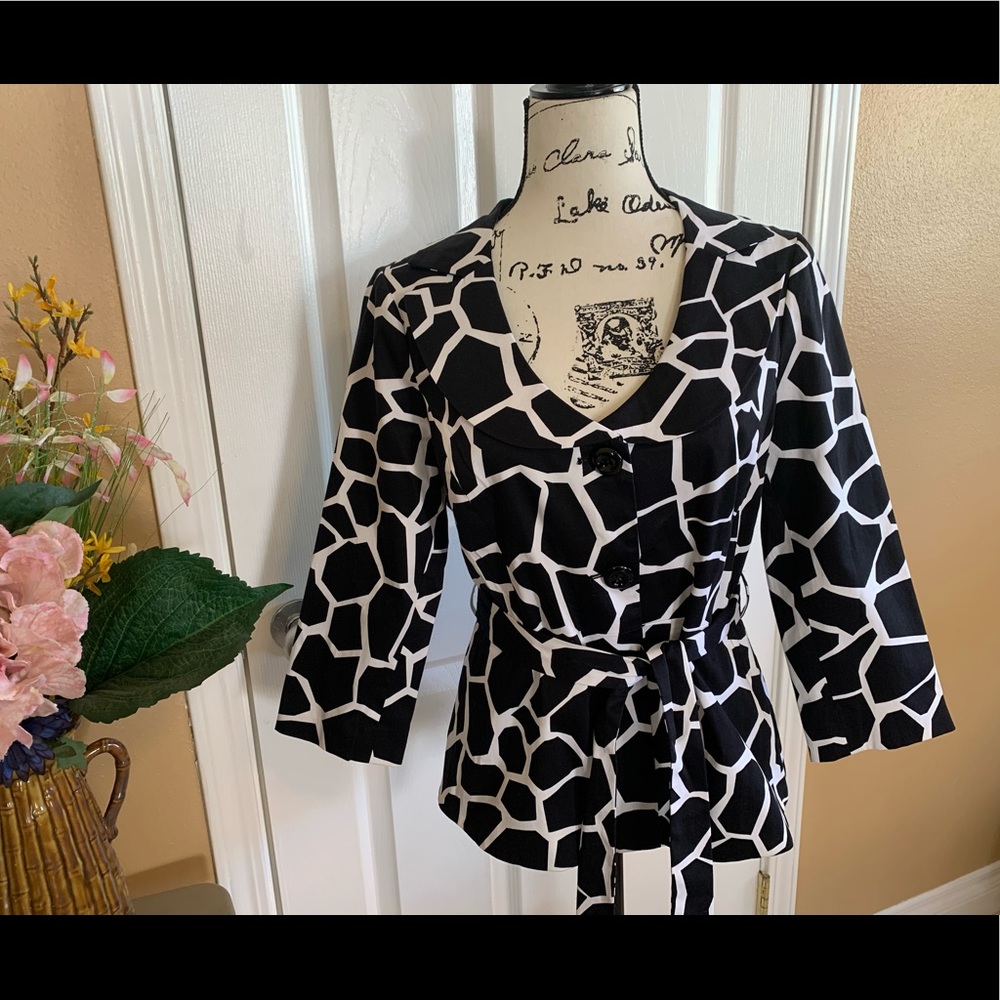 Black & white Jacket by Sandro Sportswear Size S